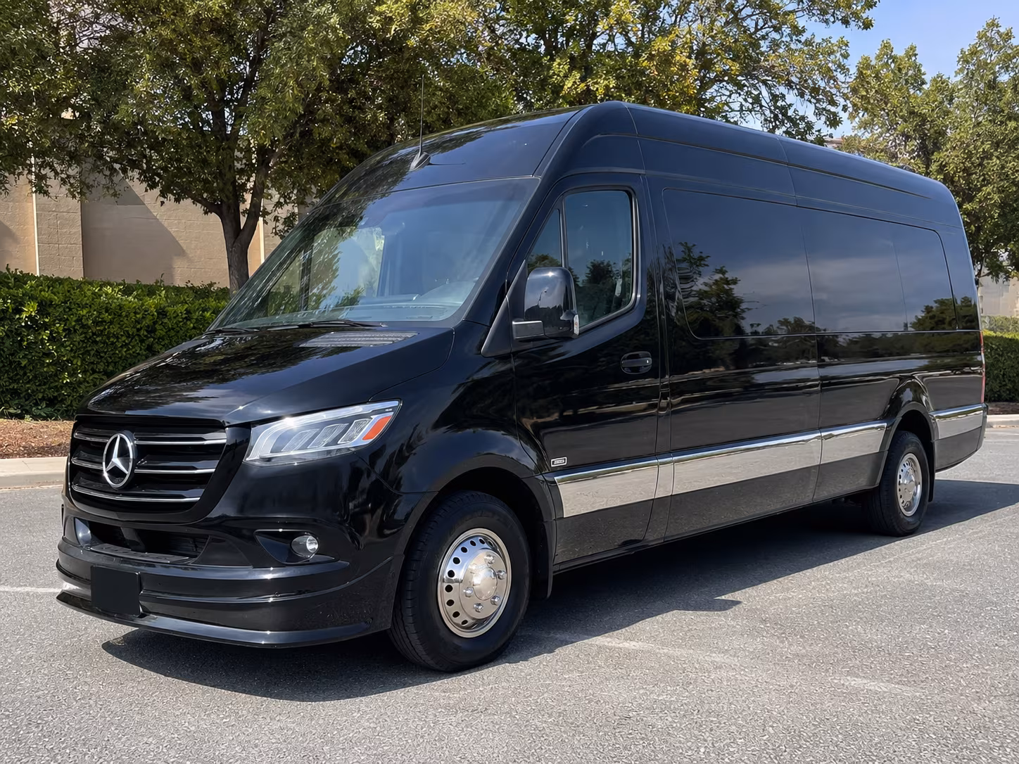 daily employee shuttle sprinter vans for recurring commuter routes in grand prairie