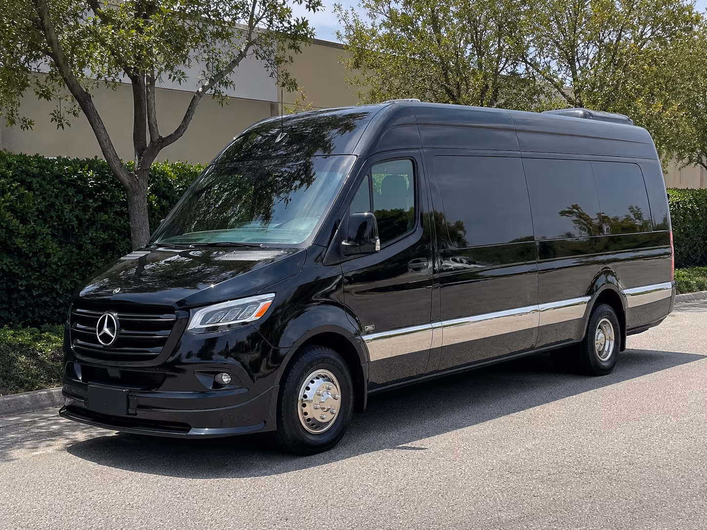 find the perfect transportation for your next private event 2