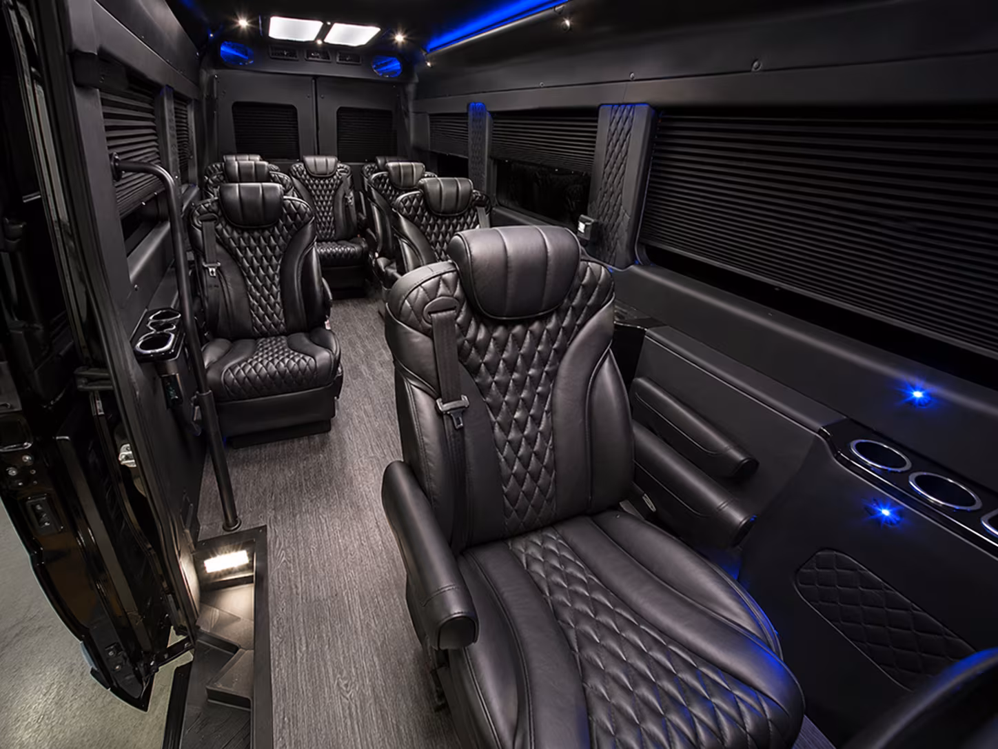 why rent using grandprairiesprintervanrental com